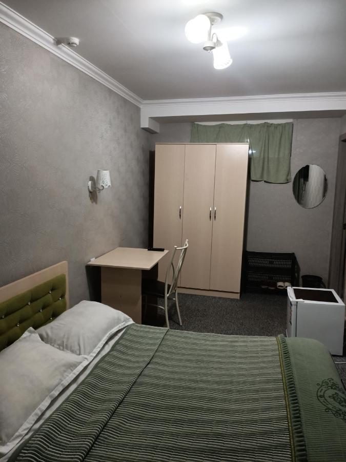 Хостел Makenty House Astana Екстер'єр фото