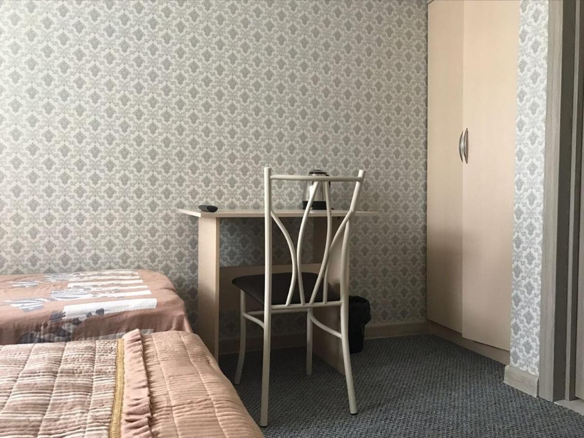 Хостел Makenty House Astana Екстер'єр фото